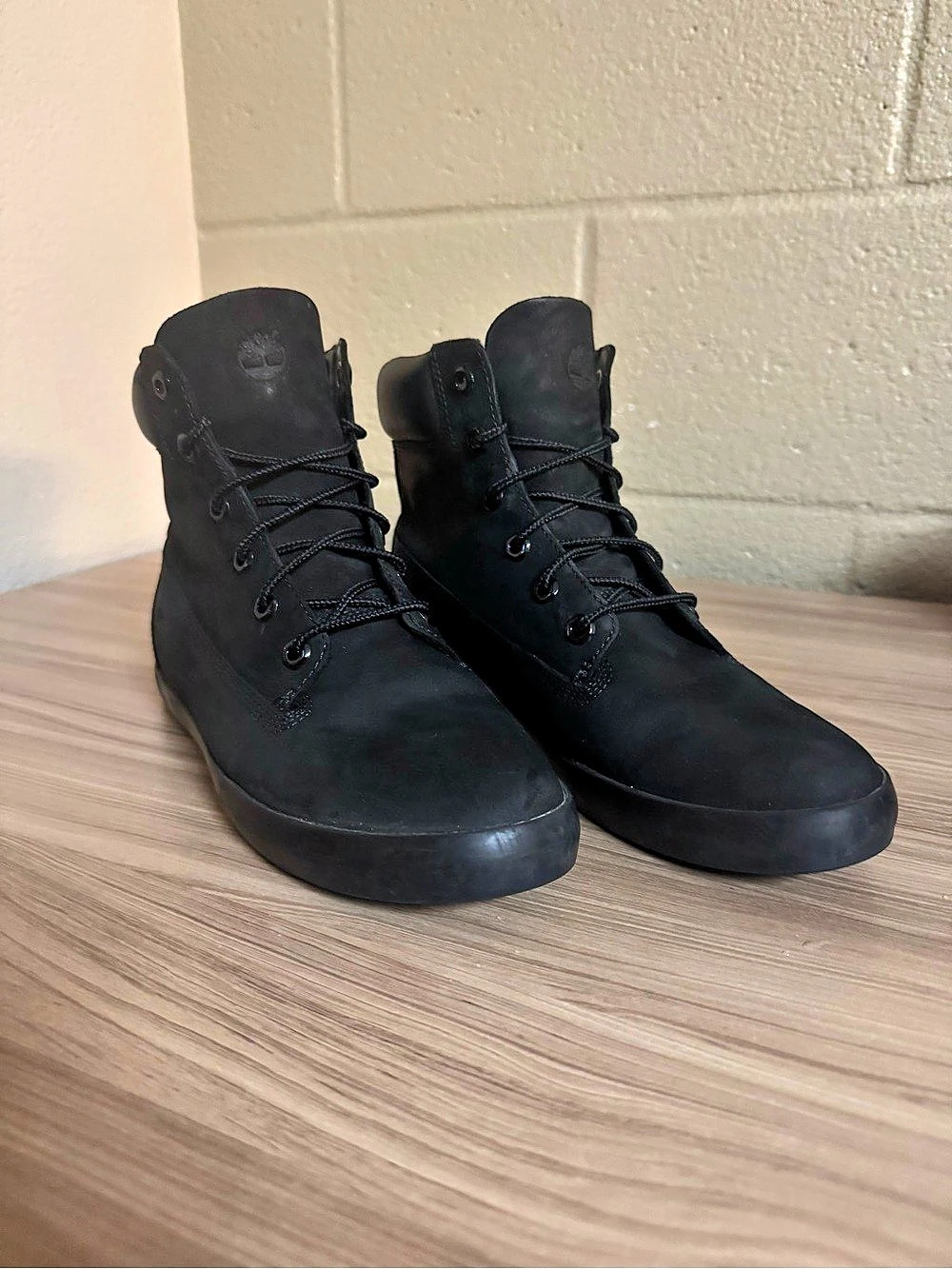 Timberland Men's Parker Street Mid Lace-Up Sneaker Boot Black Sneaker Boot